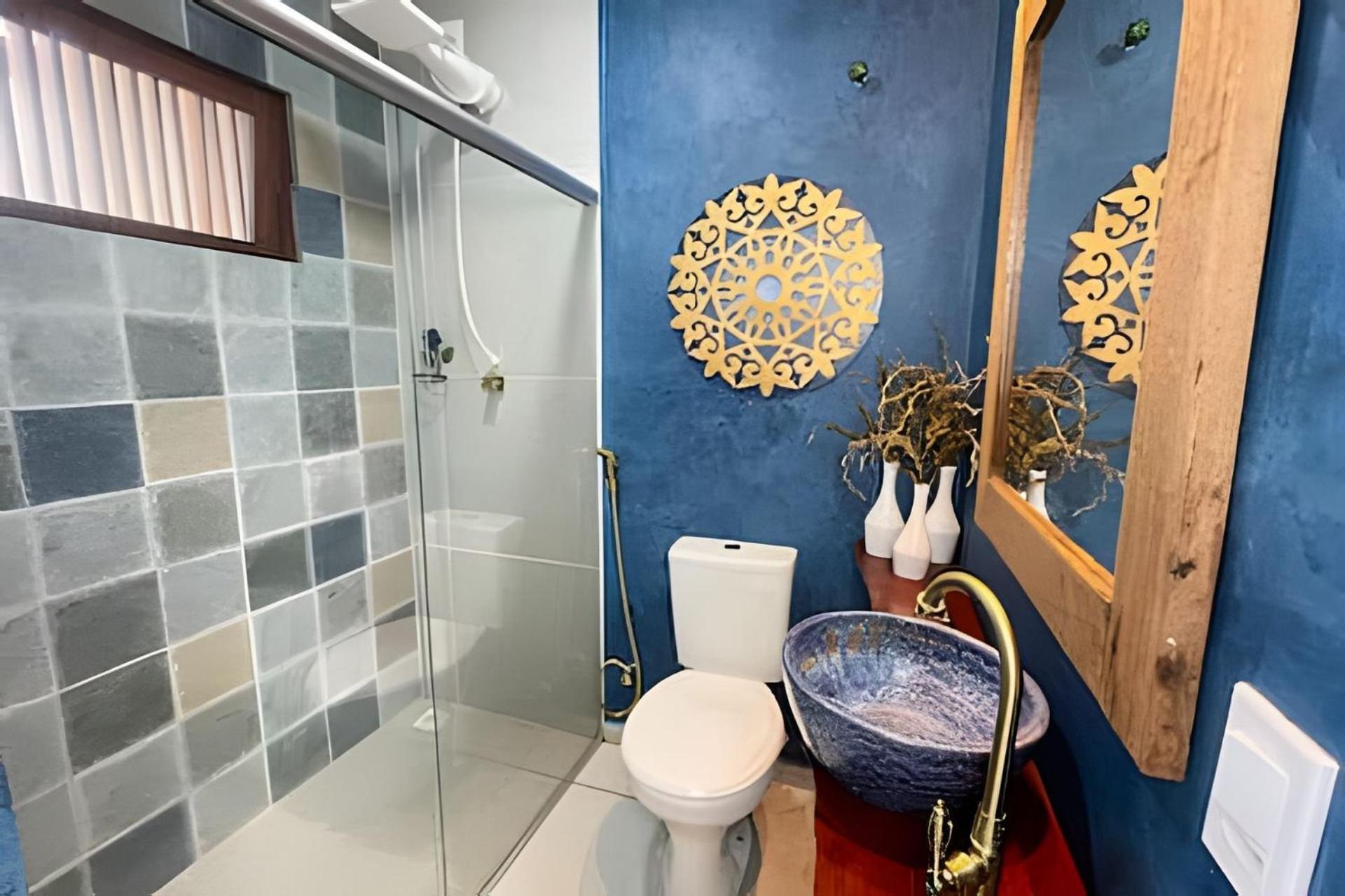 Casa Com 2 Quartos Em Tranquilo, Com Cama King, Ar-condicionado, Wi-fi Rapido, Cozinha Equipada E Garagem Privativa