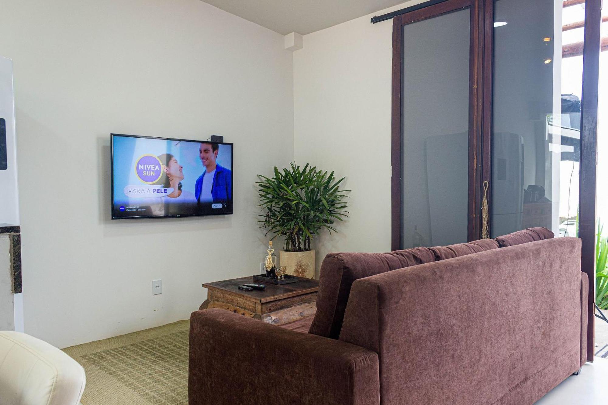 Casa Com 2 Quartos Em Tranquilo, Com Cama King, Ar-condicionado, Wi-fi Rapido, Cozinha Equipada E Garagem Privativa